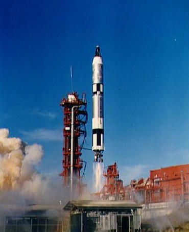 Lancering van de Gemini 12.